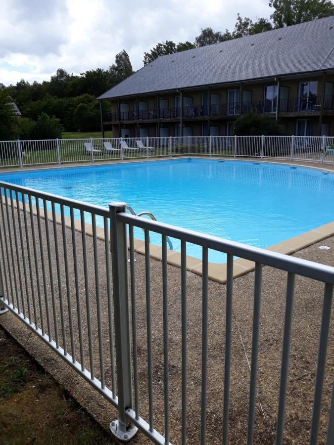 إكوموفيل Proche Honfleur Gite Avec Piscine المظهر الخارجي الصورة